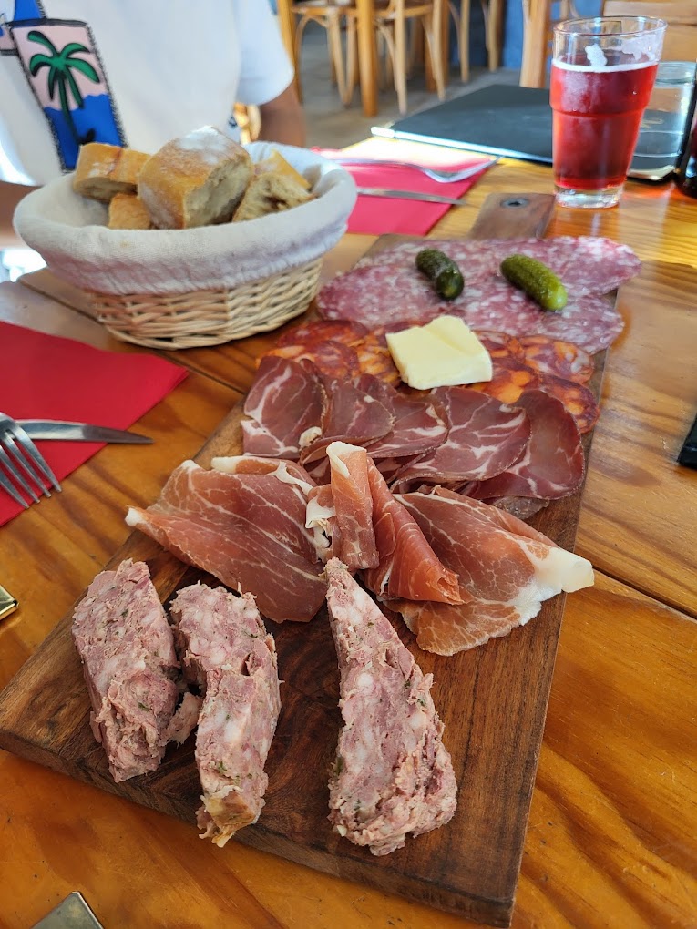 bar mios